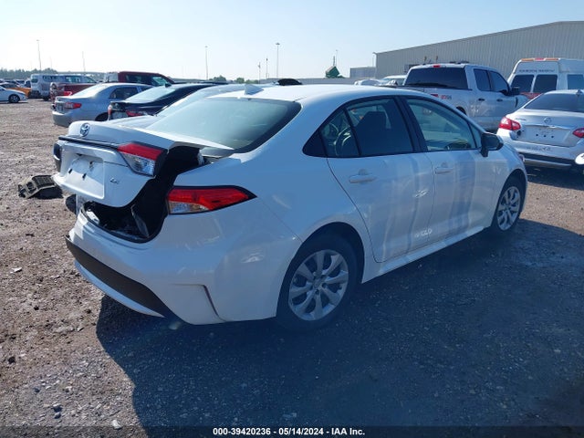Toyota COROLLA LE 2022 JTDEPMAE9N3017419 Image 4