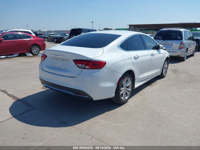 Chrysler 200 Limited 2015 1C3CCCAB9FN633277 Image 4