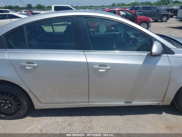 1G1PE5SB1E7259549 Chevrolet Cruze 2lt Auto