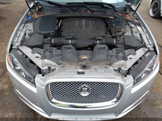 2012 JAGUAR XF SAJWA0HB5CLS60119 Photo 9