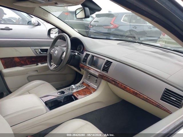 2009 JAGUAR XF SAJWA06B19HR28934 Photo 4