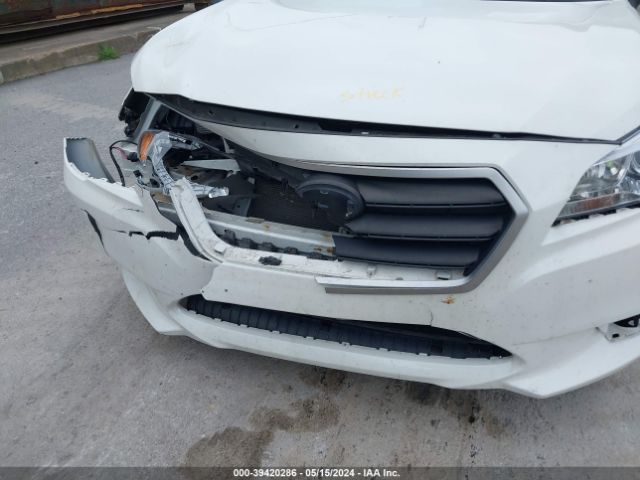 4S3BNAA61F3007100 Subaru Legacy 2.5i