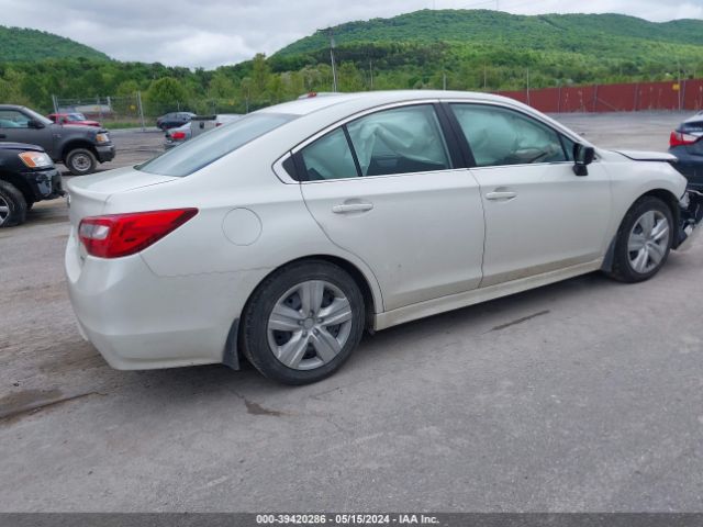 4S3BNAA61F3007100 Subaru Legacy 2.5i