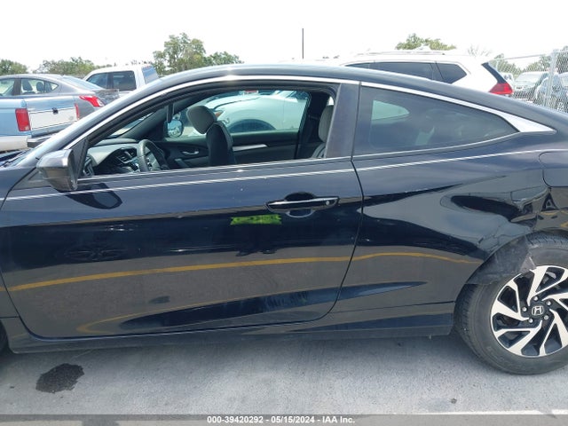 Honda Civic Lx 2017 2HGFC4B51HH311060 Image 15