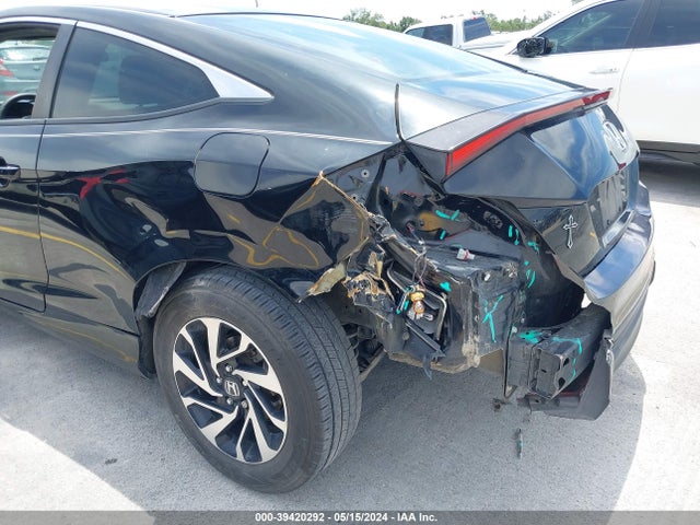 Honda Civic Lx 2017 2HGFC4B51HH311060 Image 6