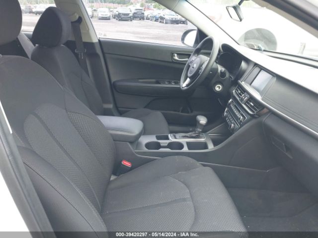 5XXGT4L33JG266955 KIA Optima Lx