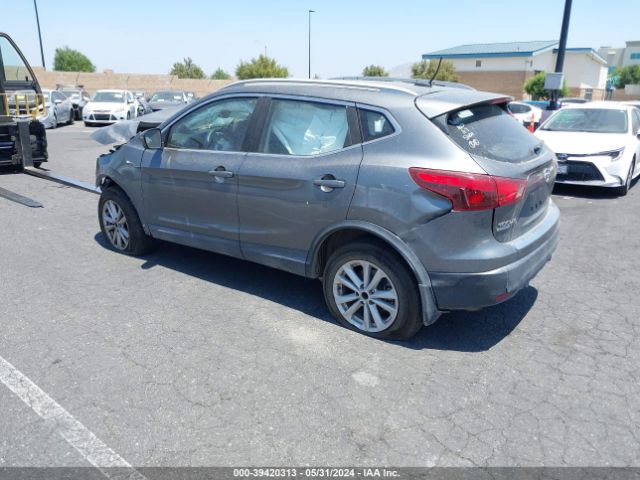 JN1BJ1CP2JW165019 Nissan Rogue Sport Sv