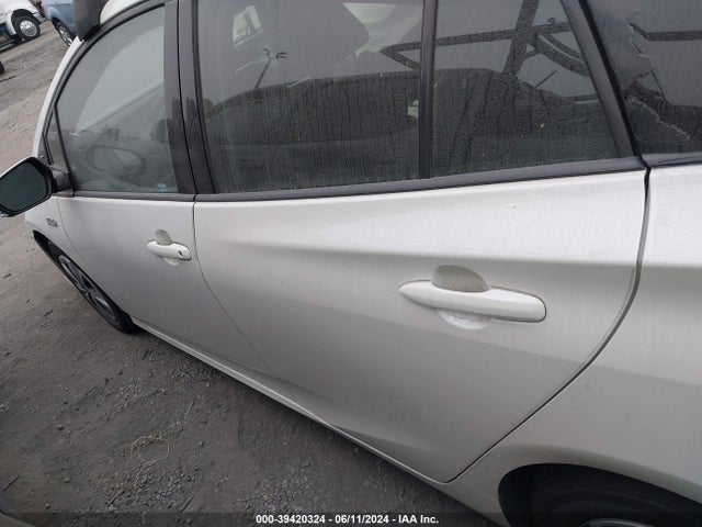 Toyota Prius Prime Premium 2018 JTDKARFP0J3079510 Image 14