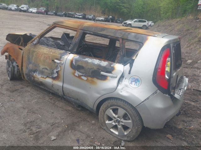 KNDJN2A24K7022482 KIA Soul