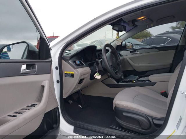 5NPE24AF7GH383880 Hyundai SONATA SE
