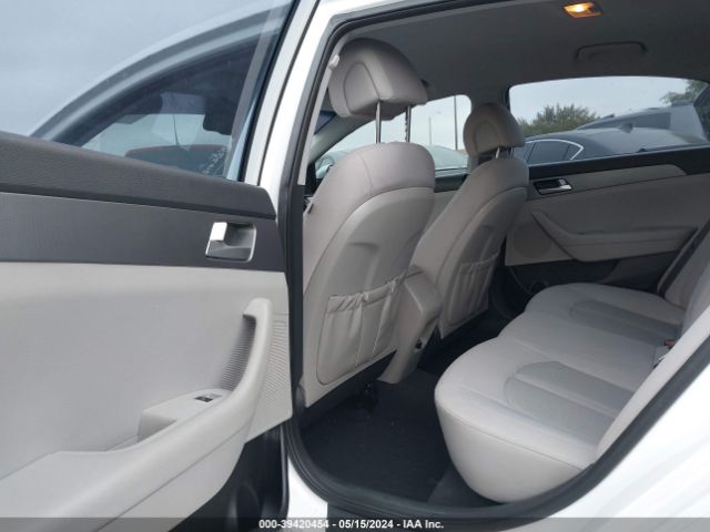 5NPE24AF7GH383880 Hyundai SONATA SE