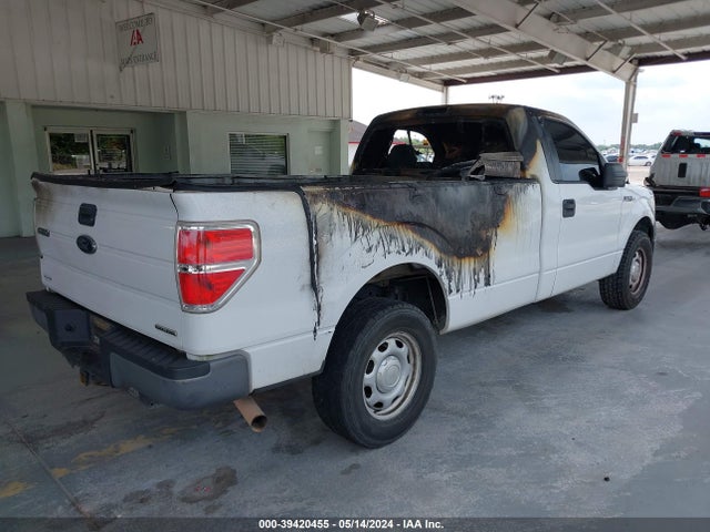 Ford F-150 Xl 2014 1FTNF1CF3EKF62156 Image 4