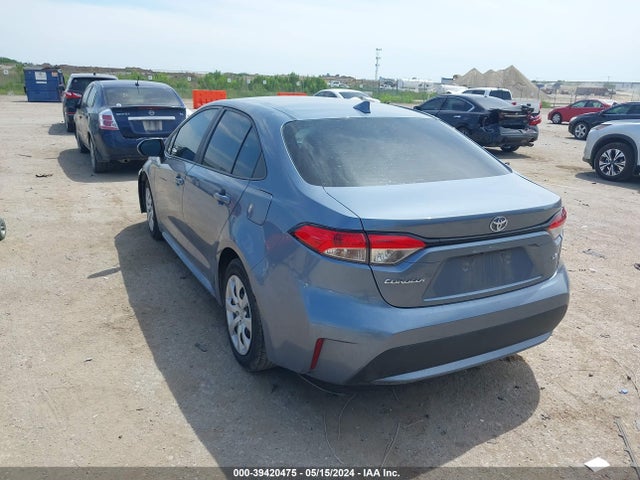 Toyota COROLLA LE 2022 5YFEPMAE5NP279865 Image 3