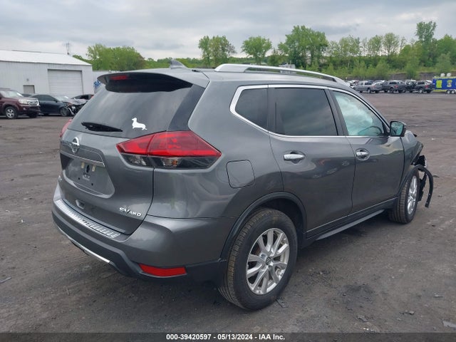 Nissan ROGUE SV 2018 5N1AT2MV6JC838199 Image 4