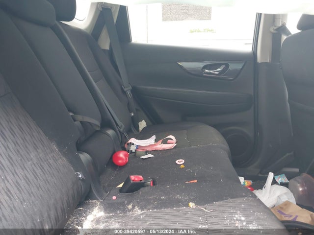 Nissan ROGUE SV 2018 5N1AT2MV6JC838199 Image 8