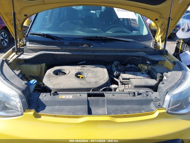 KIA SOUL + 2016 KNDJP3A54G7257594 Image 10