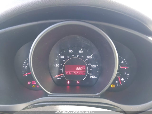 KIA SOUL + 2016 KNDJP3A54G7257594 Image 7