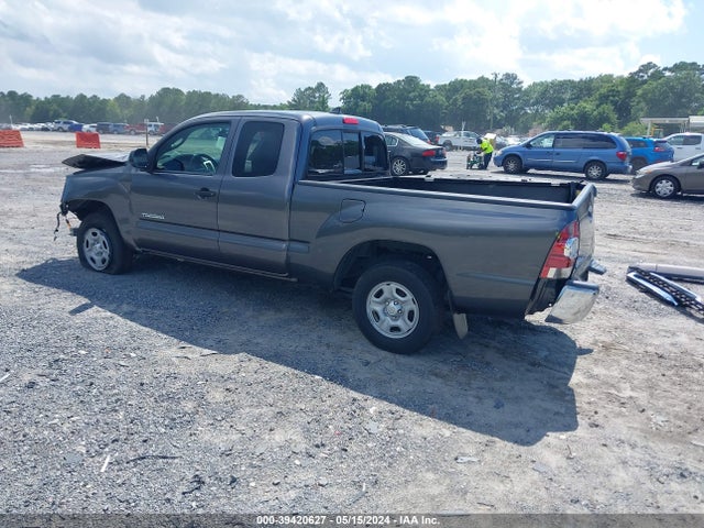 Toyota Tacoma 2014 5TFTX4CN8EX045855 Image 3