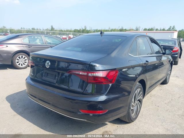 3VWE57BU1MM000640 Volkswagen Jetta 1.4t Sel
