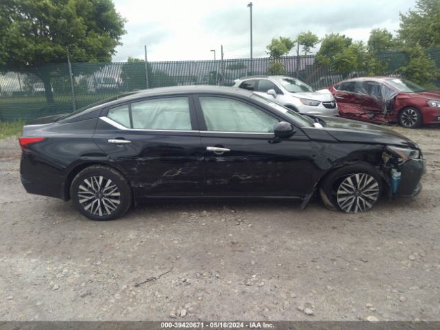 1N4BL4DW6RN305529 Nissan Altima Sv Intelligent Awd