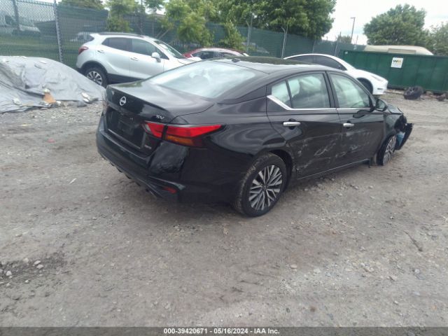 1N4BL4DW6RN305529 Nissan Altima Sv Intelligent Awd