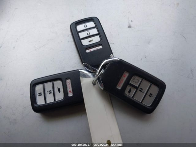 5FNYF6H11GB082575 Honda PILOT LX