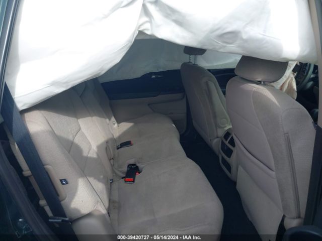 5FNYF6H11GB082575 Honda PILOT LX