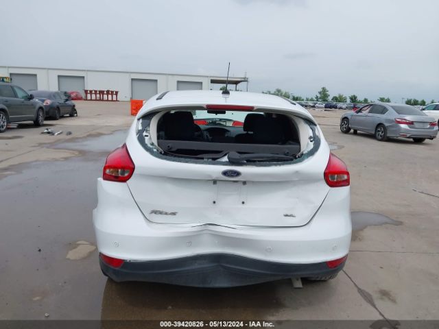1FADP3M20JL241038 Ford FOCUS SEL