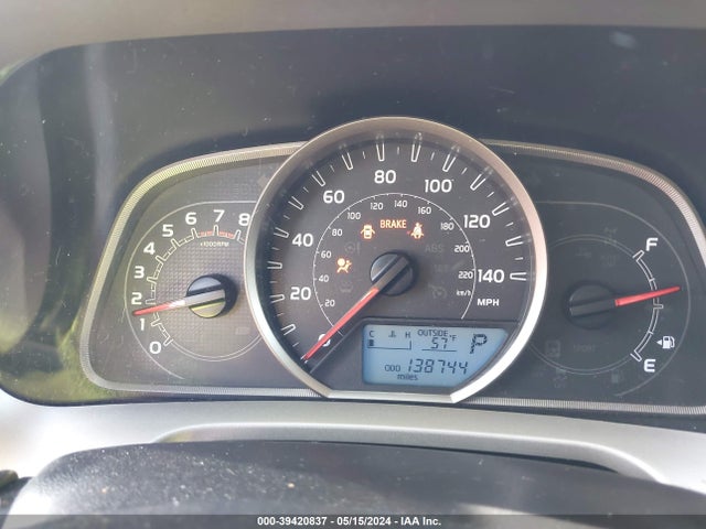 Toyota Rav4 Xle 2015 2T3RFREV4FW244804 Image 7