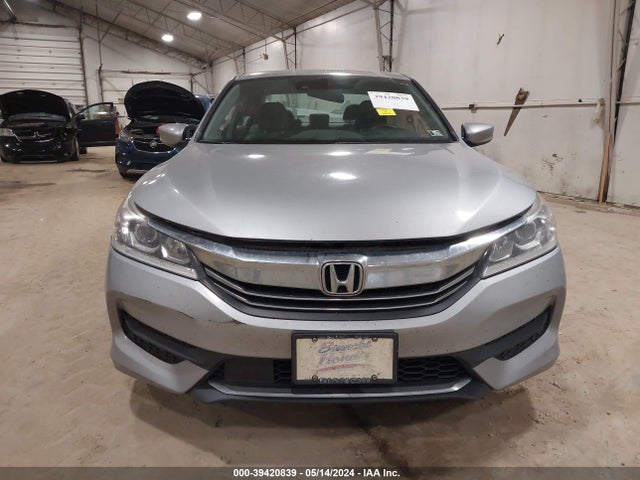 Honda ACCORD LX 2017 1HGCR2F40HA105170 Image 12