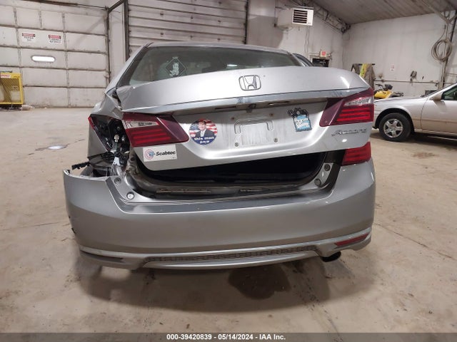 Honda ACCORD LX 2017 1HGCR2F40HA105170 Image 16