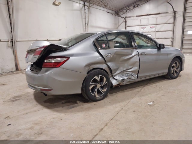 Honda ACCORD LX 2017 1HGCR2F40HA105170 Image 4