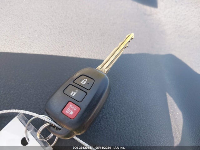 Toyota RAV4 LE 2014 2T3ZFREV0EW085830 Image 11