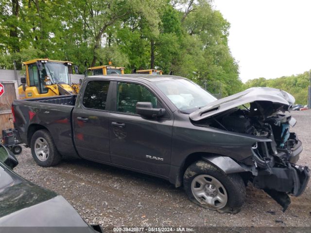 1C6SRFCT1KN577561 RAM 1500 Tradesman Quad Cab 4x4 6'4 Box