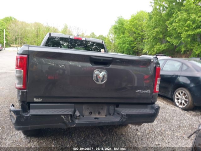 1C6SRFCT1KN577561 RAM 1500 Tradesman Quad Cab 4x4 6'4 Box