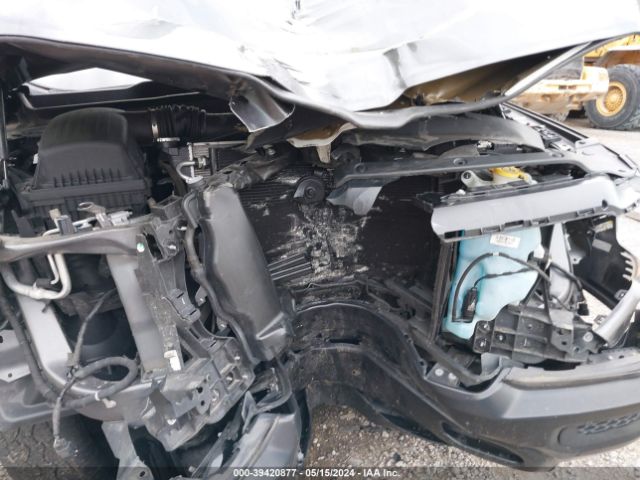 1C6SRFCT1KN577561 RAM 1500 Tradesman Quad Cab 4x4 6'4 Box