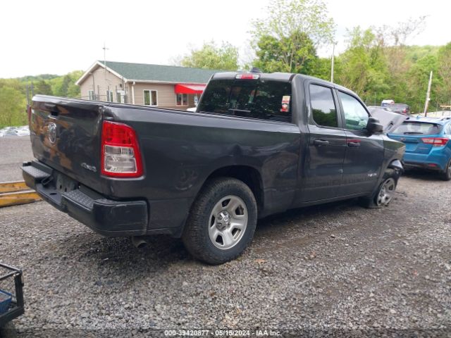 1C6SRFCT1KN577561 RAM 1500 Tradesman Quad Cab 4x4 6'4 Box