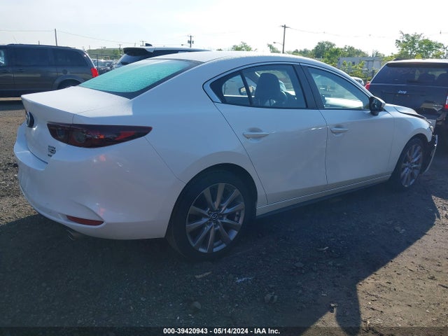 Mazda Mazda3 Select Package 2020 JM1BPACL1L1169801 Image 4