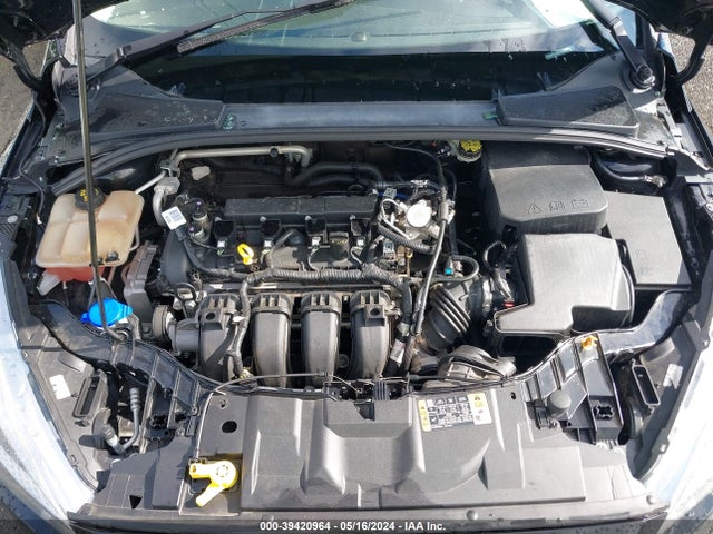 Ford FOCUS SE 2016 1FADP3F20GL389437 Image 10