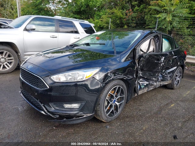 Ford FOCUS SE 2016 1FADP3F20GL389437 Image 2