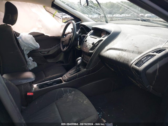Ford FOCUS SE 2016 1FADP3F20GL389437 Image 5