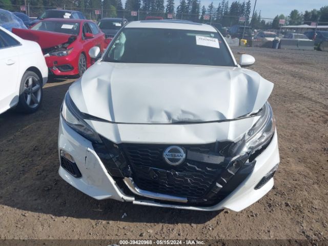 1N4BL4DW0NN310428 Nissan Altima Sv Intelligent Awd