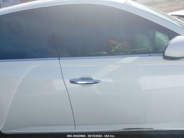 1N4BL4DW0NN310428 Nissan Altima Sv Intelligent Awd
