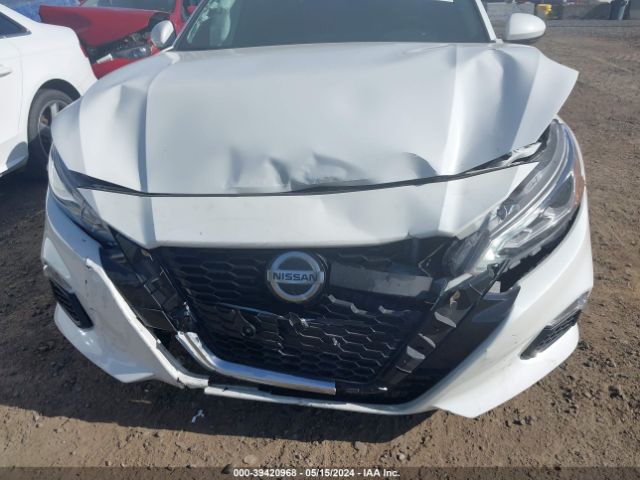 1N4BL4DW0NN310428 Nissan Altima Sv Intelligent Awd