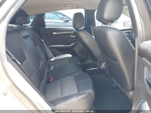 Chevrolet IMPALA 1LT 2017 2G1105S35H9162936 Image 8