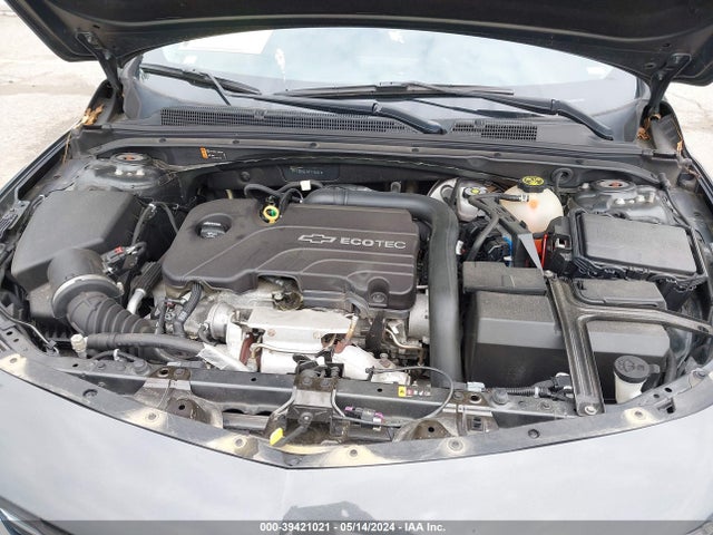 1G1ZD5ST4JF152421 Chevrolet MALIBU LT
