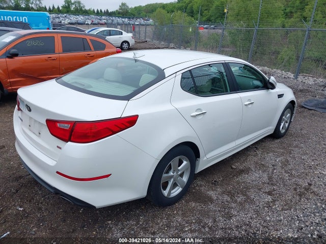 KIA Optima Lx 2015 KNAGM4A74F5571487 Image 4