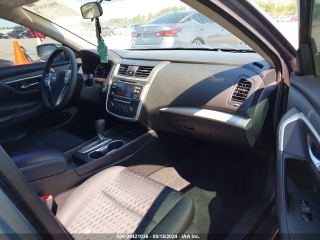 Nissan Altima 2.5 S 2018 1N4AL3AP4JC223382 Image 5