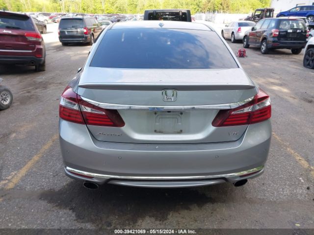 1HGCR3F94HA007745 Honda Accord Touring V6