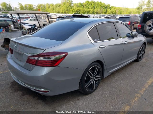 1HGCR3F94HA007745 Honda Accord Touring V6